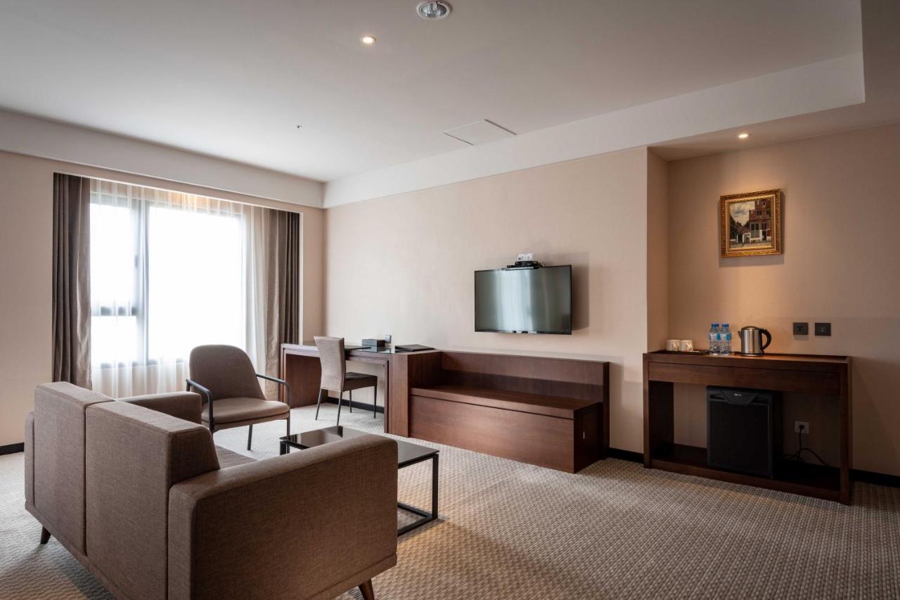 Lailai Hotel Taichung Dış mekan fotoğraf