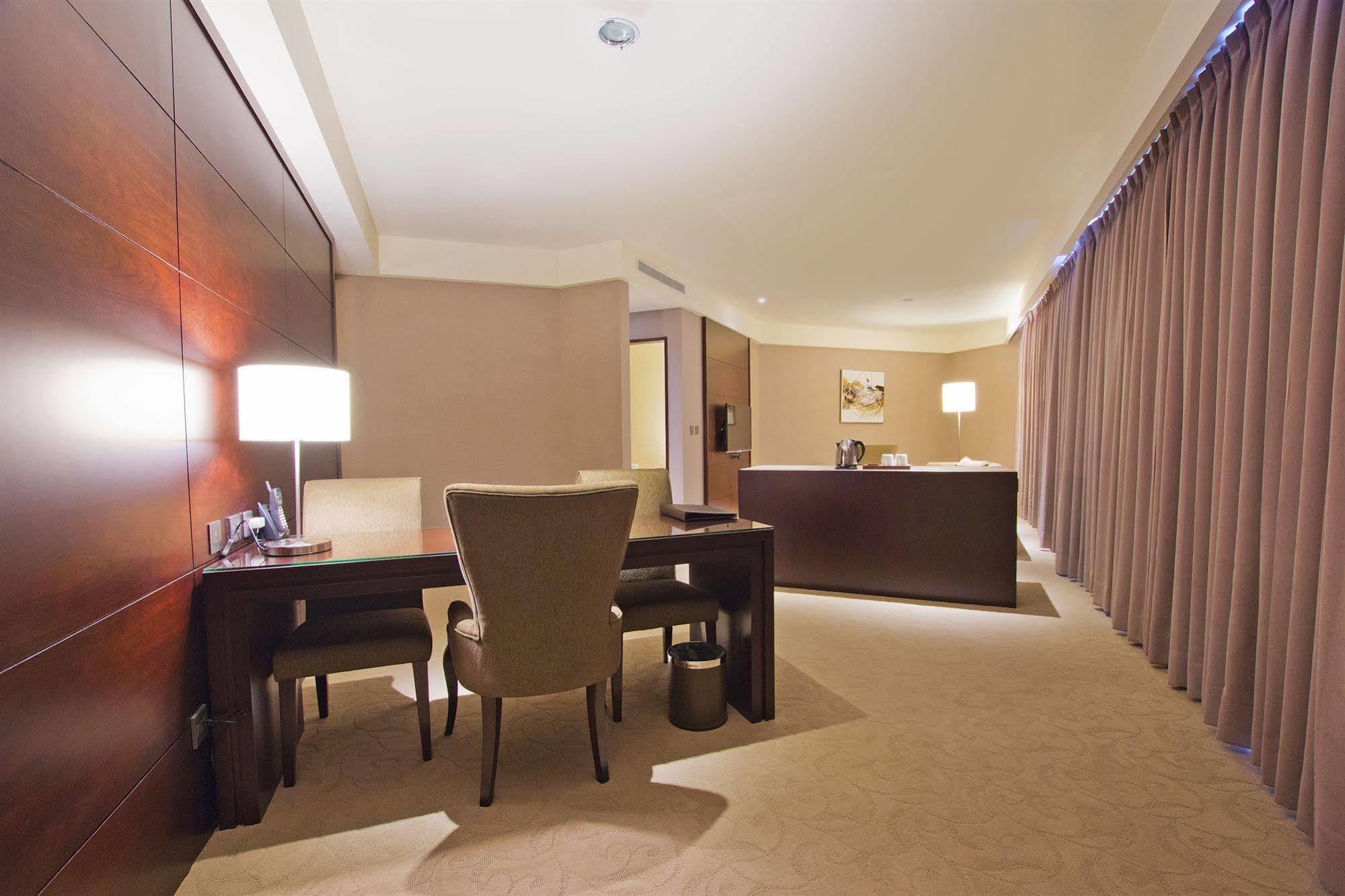 Lailai Hotel Taichung Dış mekan fotoğraf
